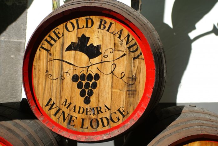 Madeira Wein, Weinfass "The old blandy" Madeira Wine Lodge